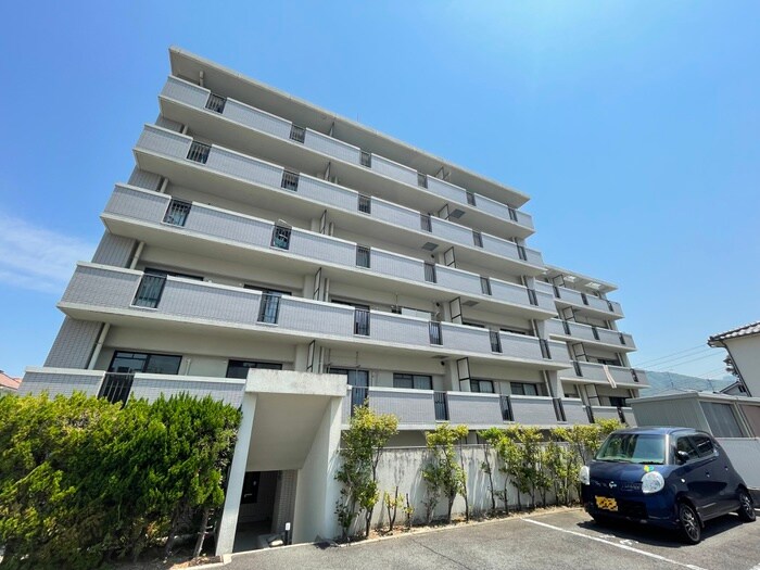 パ－クヒルズ天水の物件外観写真