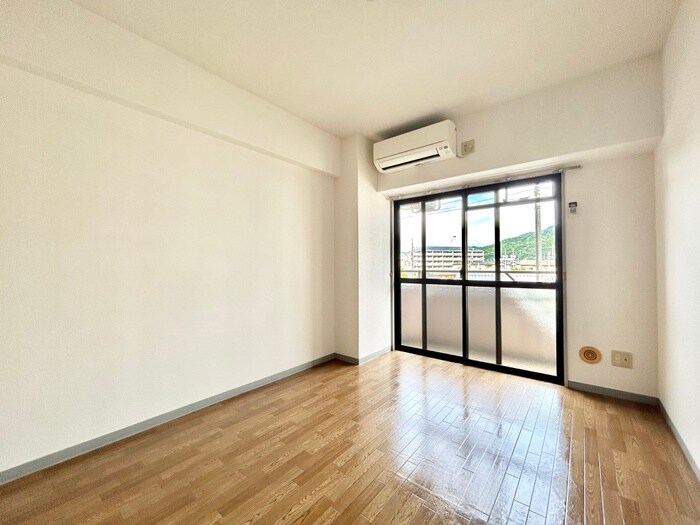 ボヌ－ルⅡの物件内観写真