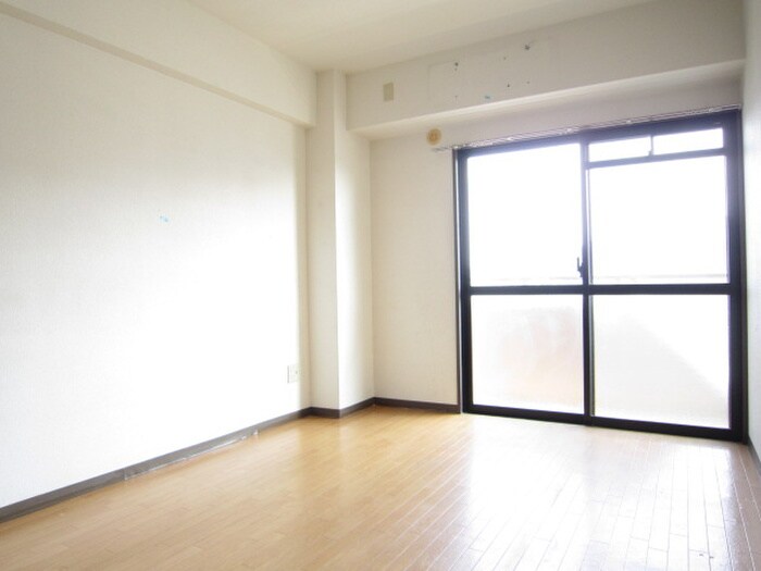 ボヌ－ルⅡの物件内観写真