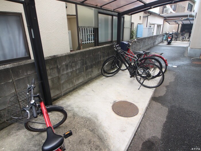 平町マンションの物件外観写真