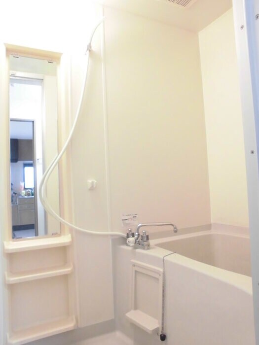 ハイカムール玉木の物件内観写真