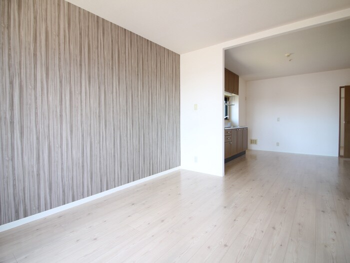 ハイカムール玉木の物件内観写真