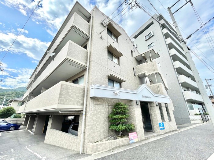 ホグワ－ツの物件外観写真