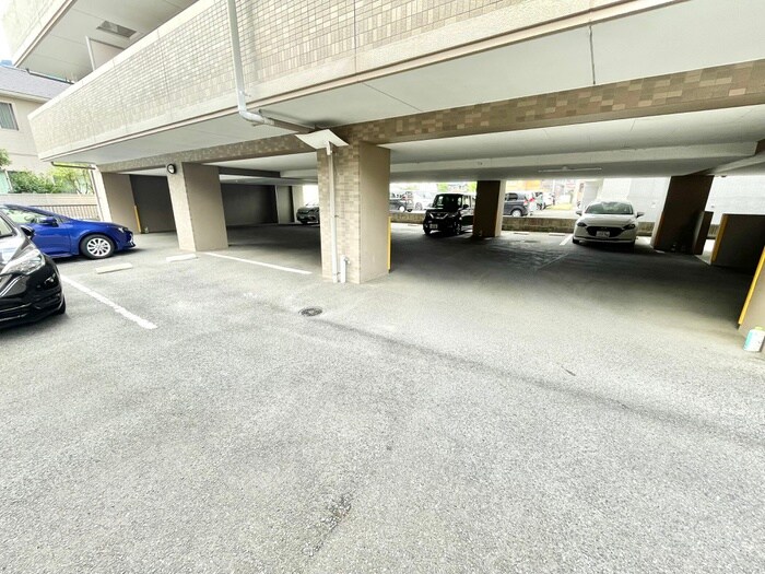 ホグワ－ツの物件外観写真