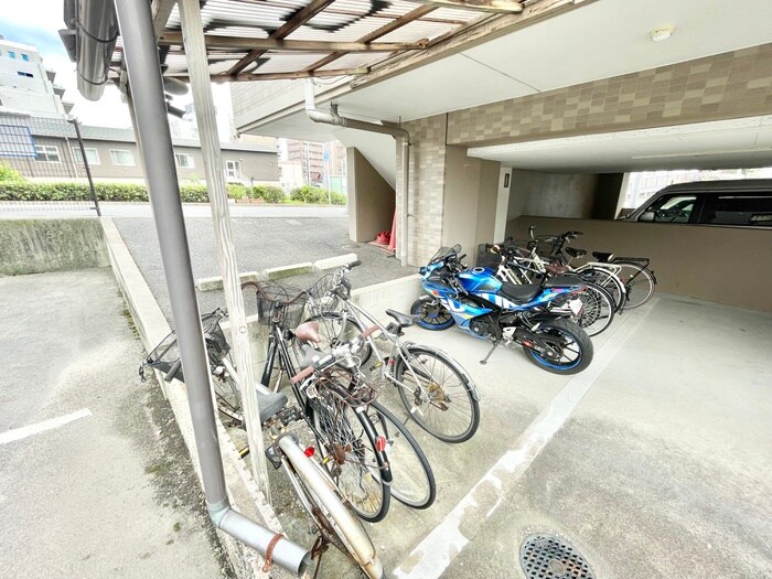 ホグワ－ツの物件外観写真