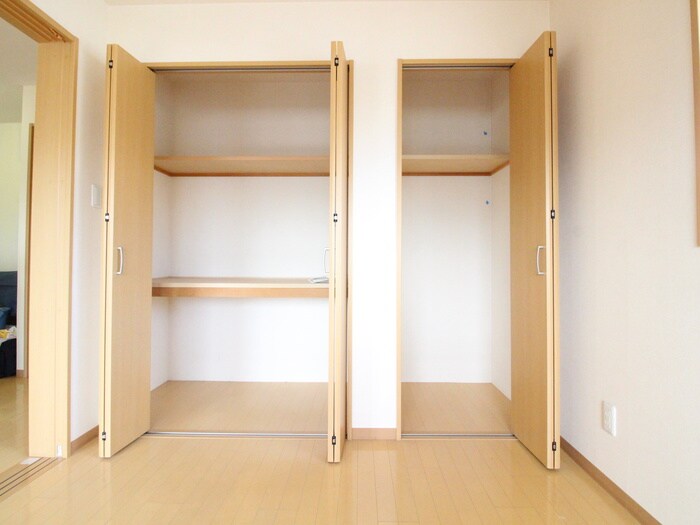 ホグワ－ツの物件内観写真