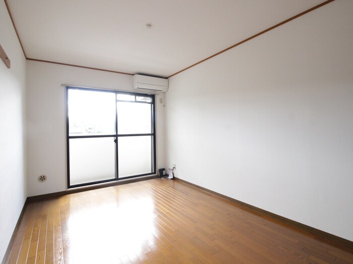 レジデンス山崎の物件内観写真