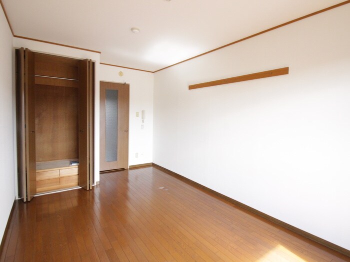 レジデンス山崎の物件内観写真