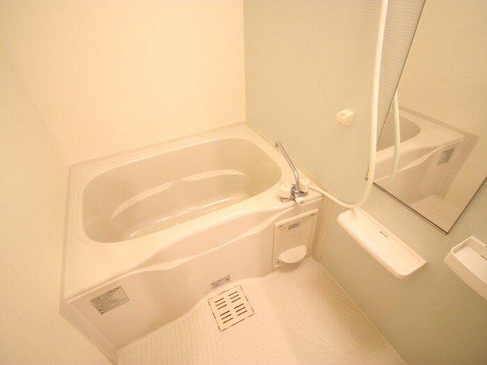 キャトル　アルモニーの物件内観写真