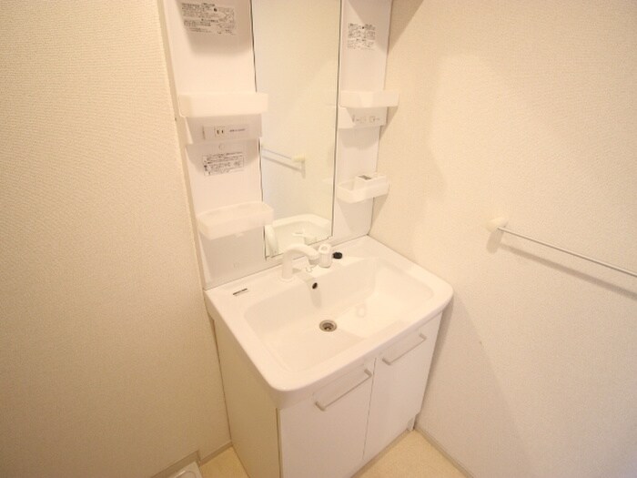 キャトル　アルモニーの物件内観写真