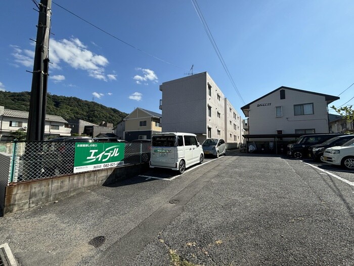 シャルム２１の物件外観写真