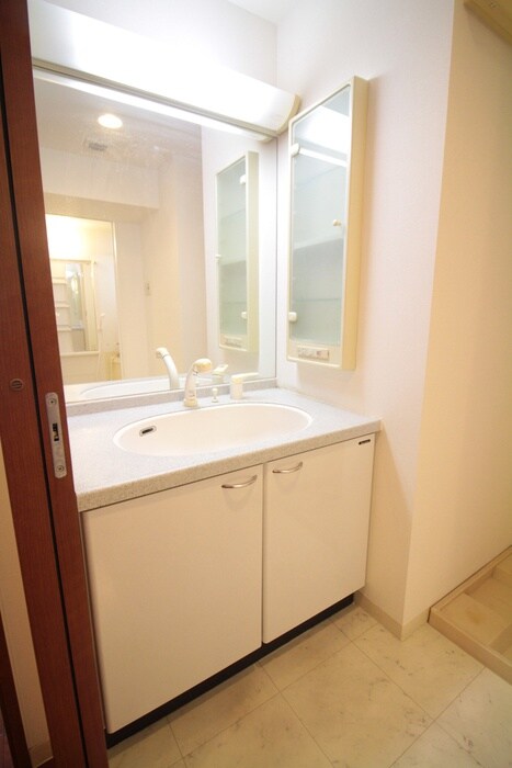 ウェスティン鉄砲町の物件内観写真