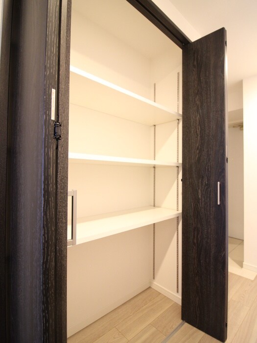 ラルウェンディ縮景園前イーストの物件内観写真