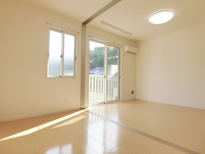 ア－クＴＯＭＩ　Ｃ棟の物件内観写真