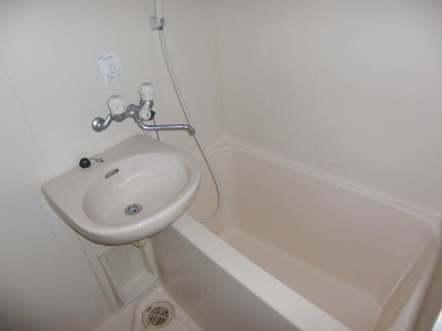 シャトールミエールの物件内観写真