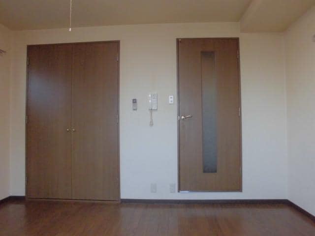 シャトールミエールの物件内観写真