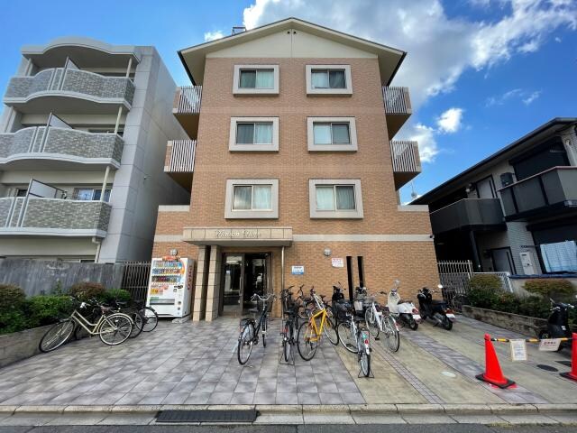 メゾン・ホープの物件外観写真