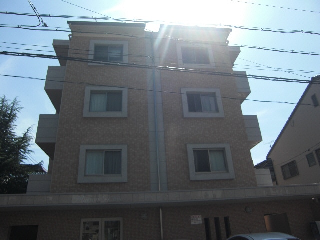 メゾン・アクティブの物件外観写真