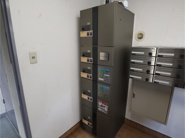 さわらびマンションの物件外観写真