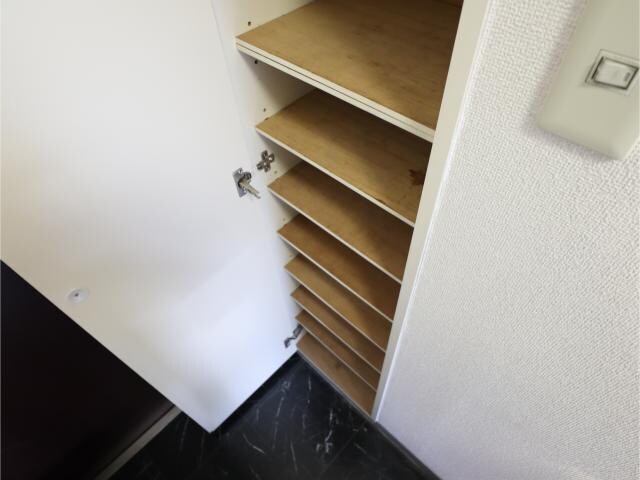 さわらびマンションの物件内観写真