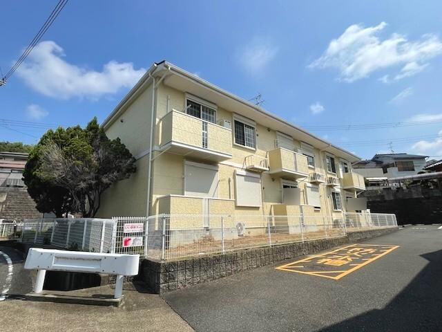 奈良県生駒郡平群町大字梨本の物件外観写真