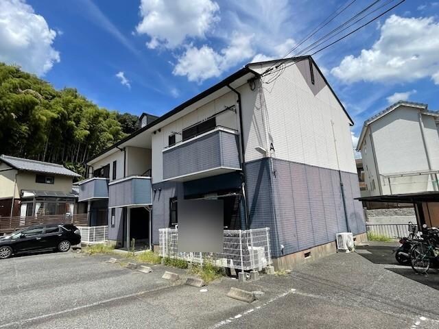 奈良県北葛城郡王寺町元町１丁目の物件外観写真