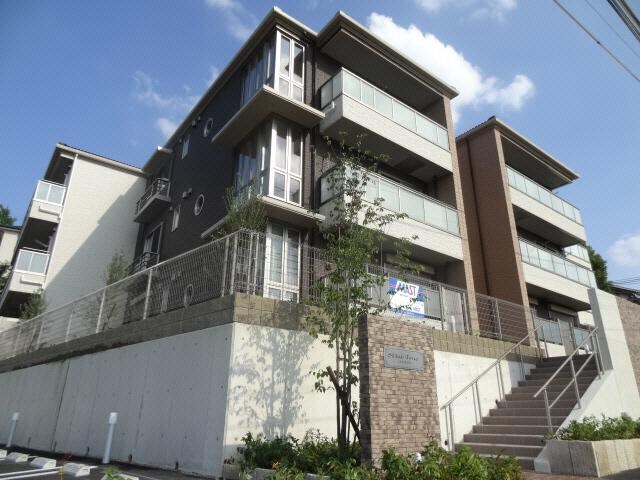 奈良県北葛城郡王寺町舟戸３丁目の物件外観写真