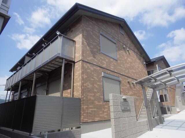 奈良県生駒郡平群町上庄３丁目の物件外観写真