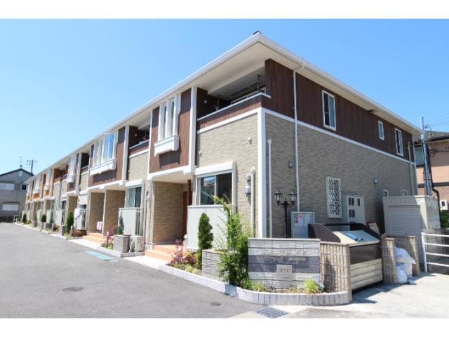 志都美駅 徒歩6分の物件外観写真