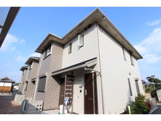 奈良県北葛城郡王寺町本町２丁目の物件外観写真