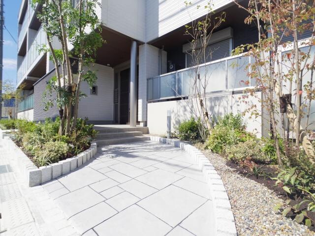 王寺駅 徒歩6分 1階の物件外観写真