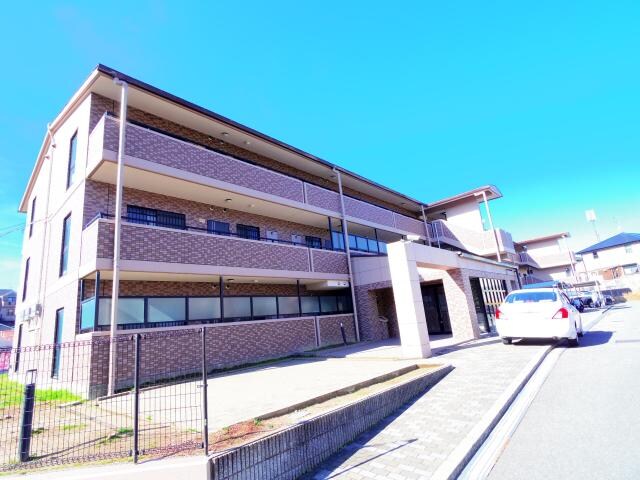 学園前駅 徒歩17分 1階の物件外観写真