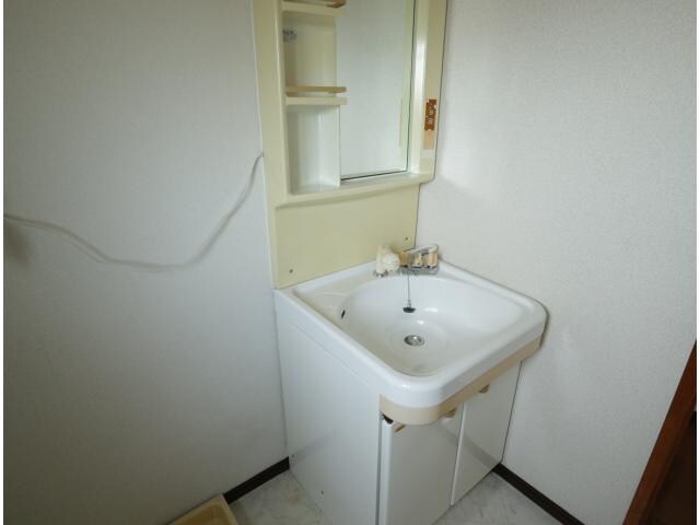 富雄駅 徒歩8分 2階の物件内観写真