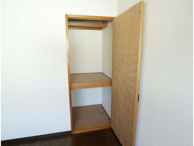 富雄駅 徒歩8分 2階の物件内観写真