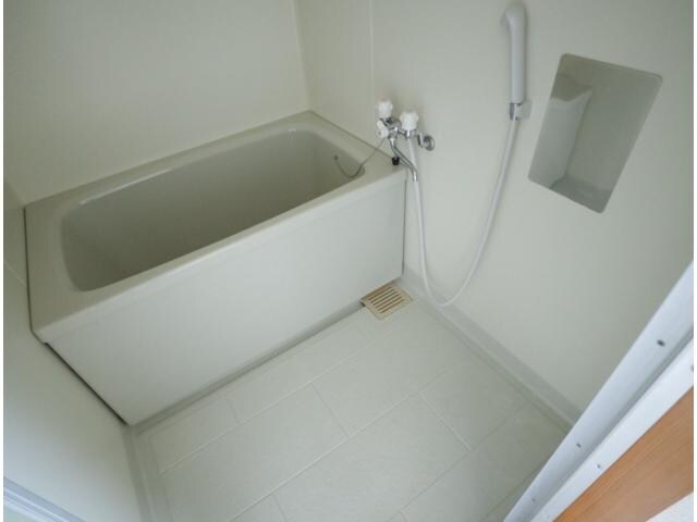 富雄駅 徒歩8分 2階の物件内観写真