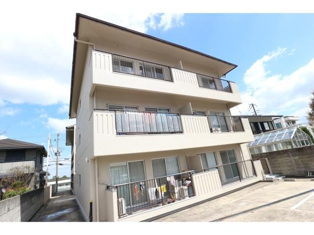 奈良県奈良市あやめ池南１丁目の物件外観写真