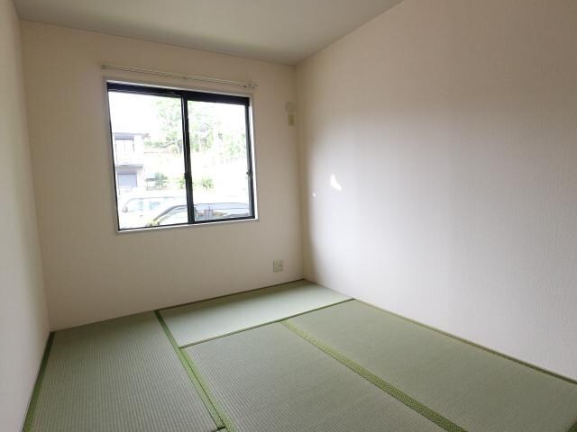 学園前駅 バス12分  西登美ヶ丘五丁目下車：停歩4分 2階の物件内観写真