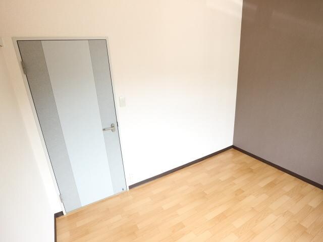 学園前駅 バス12分  西登美ヶ丘五丁目下車：停歩4分 2階の物件内観写真