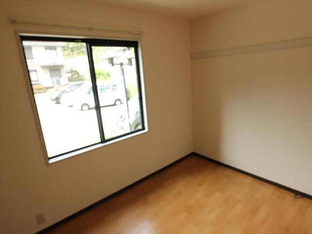 学園前駅 バス12分  西登美ヶ丘五丁目下車：停歩4分 2階の物件内観写真