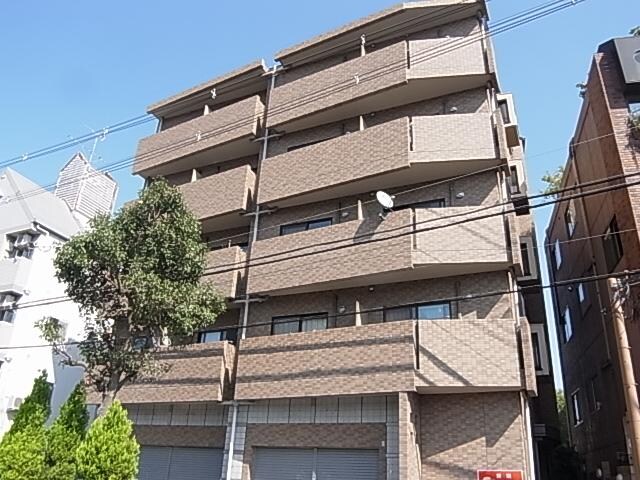 富雄駅 徒歩3分の物件外観写真