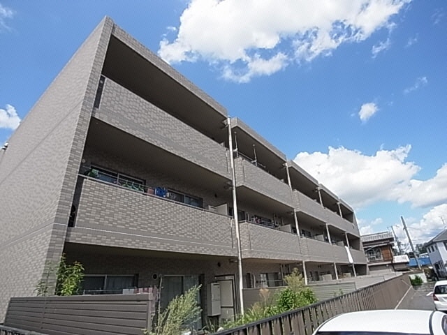 学園前駅 徒歩14分の物件外観写真