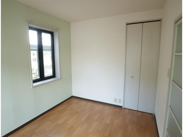 学園前駅 バス12分  西登美ヶ丘5丁目下車：停歩5分 1階の物件内観写真