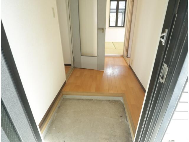 学園前駅 バス12分  西登美ヶ丘5丁目下車：停歩5分 1階の物件内観写真