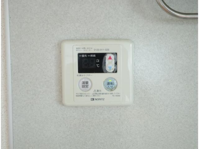 学園前駅 バス12分  西登美ヶ丘5丁目下車：停歩5分 1階の物件内観写真