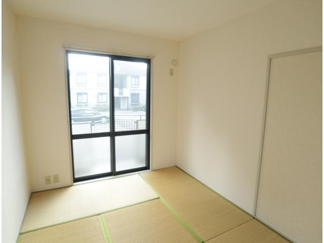 学園前駅 バス12分  西登美ヶ丘5丁目下車：停歩5分 1階の物件内観写真