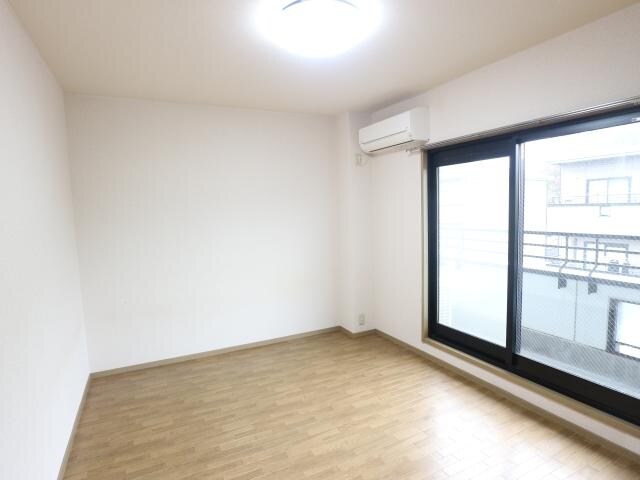 学園前駅 バス12分  松陽台2丁目下車：停歩5分 3階の物件内観写真