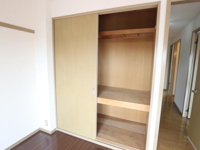 学園前駅 バス12分  松陽台2丁目下車：停歩5分 3階の物件内観写真