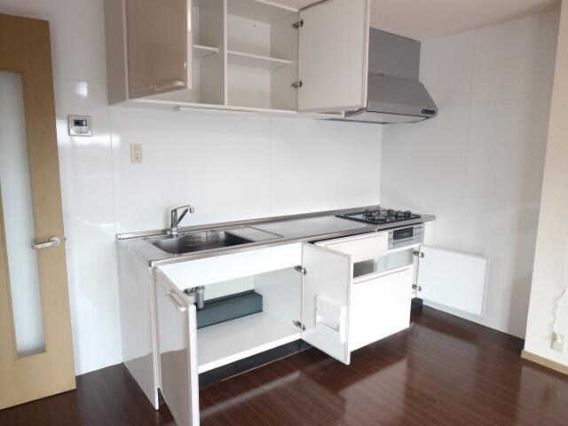 学園前駅 バス12分  松陽台2丁目下車：停歩5分 3階の物件内観写真