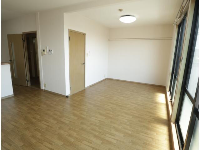 奈良県奈良市松陽台4丁目ハイツ 2階の物件内観写真