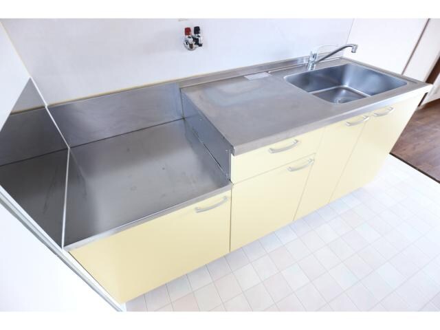 学園前駅 バス15分  五条山新町１丁目下車：停歩1分 2階の物件内観写真